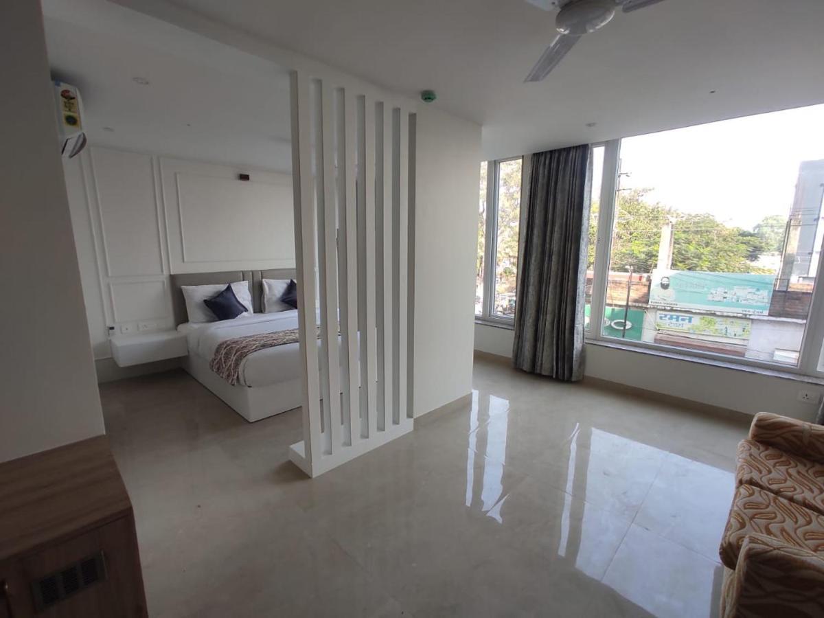 Hotel Mumbai House Express Udaipur Ngoại thất bức ảnh