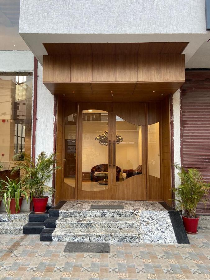 Hotel Mumbai House Express Udaipur Ngoại thất bức ảnh