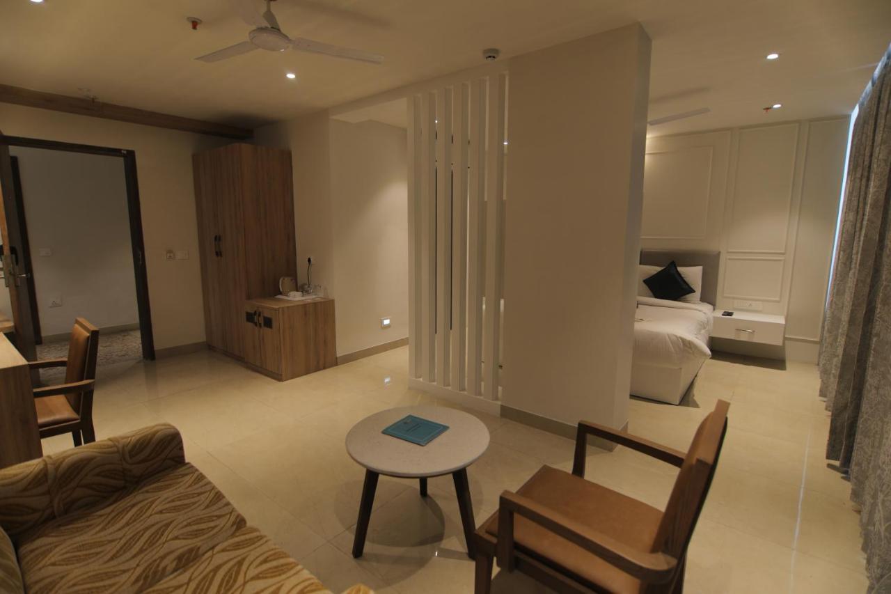 Hotel Mumbai House Express Udaipur Ngoại thất bức ảnh
